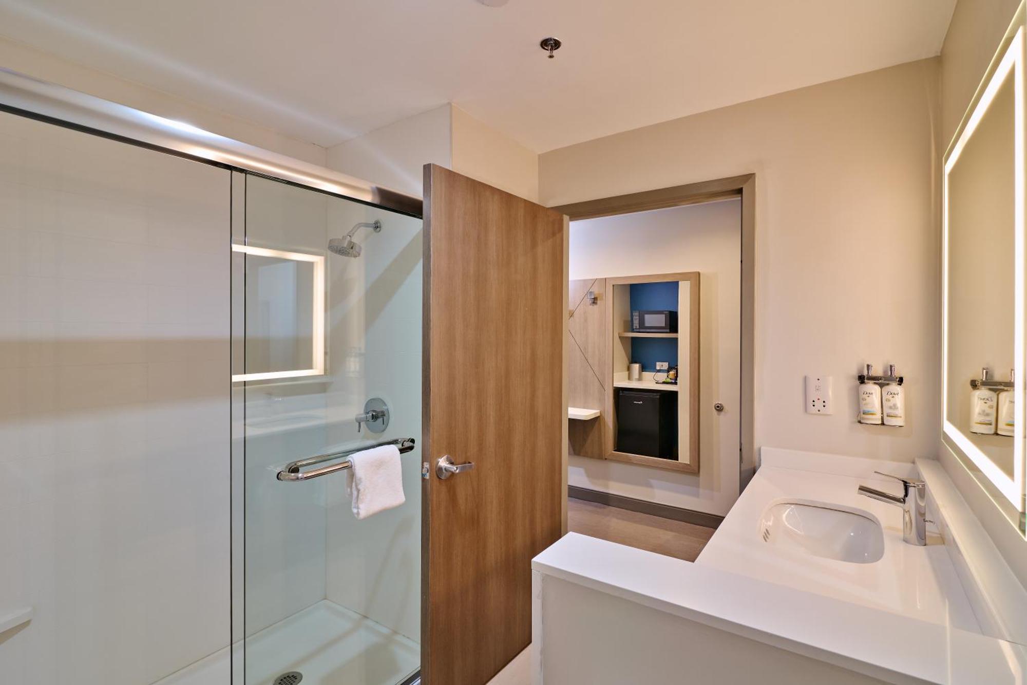 Holiday Inn Express & Suites Diamond By Ihg Stubbs ภายนอก รูปภาพ