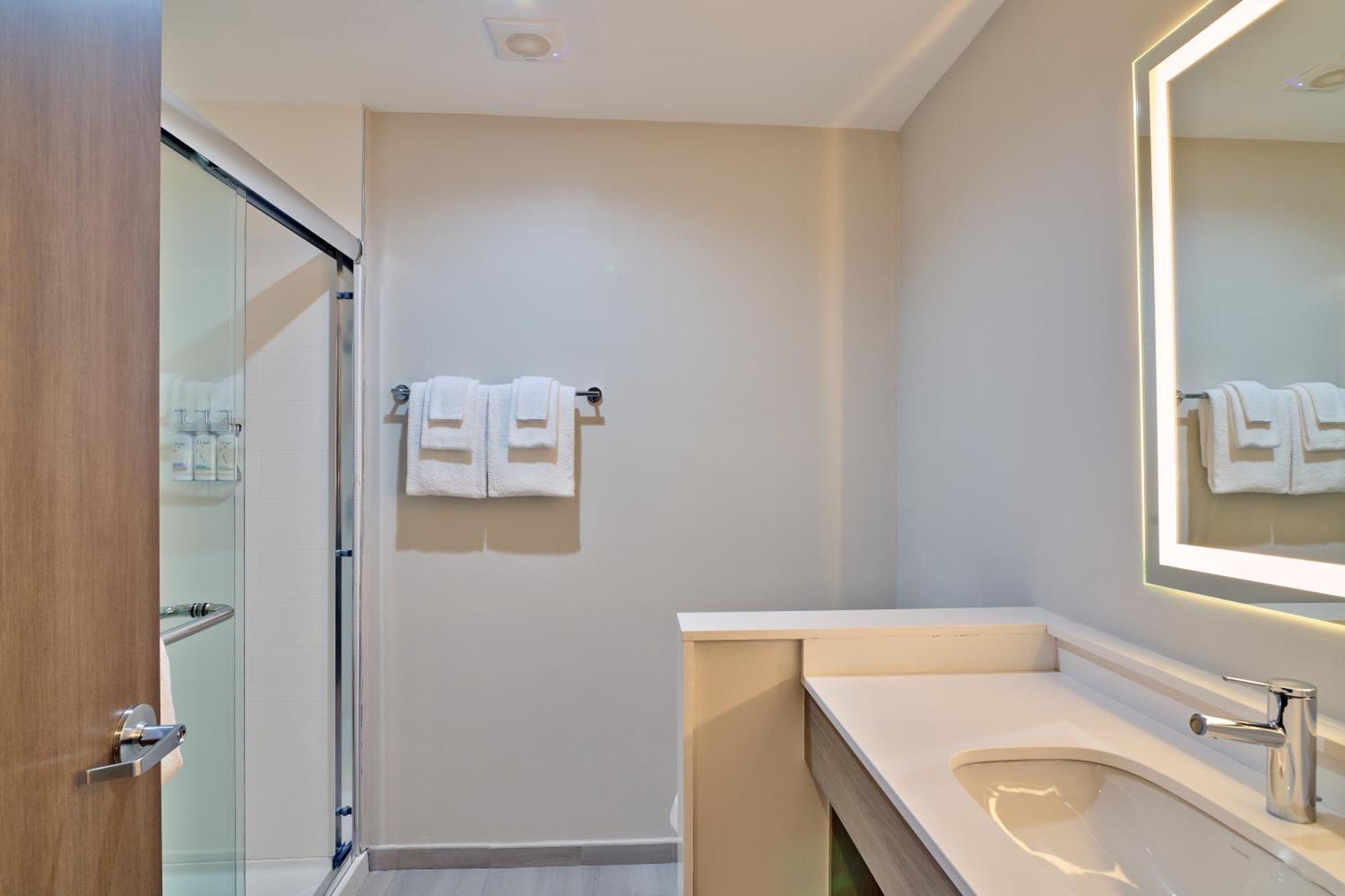 Holiday Inn Express & Suites Diamond By Ihg Stubbs ห้อง รูปภาพ